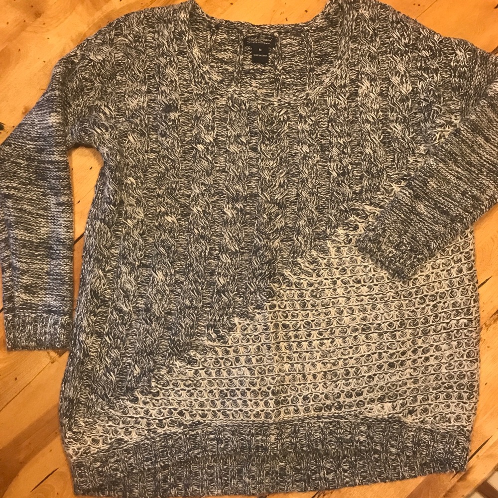 LUCK BRAND Navy and White Ragwool Sweater